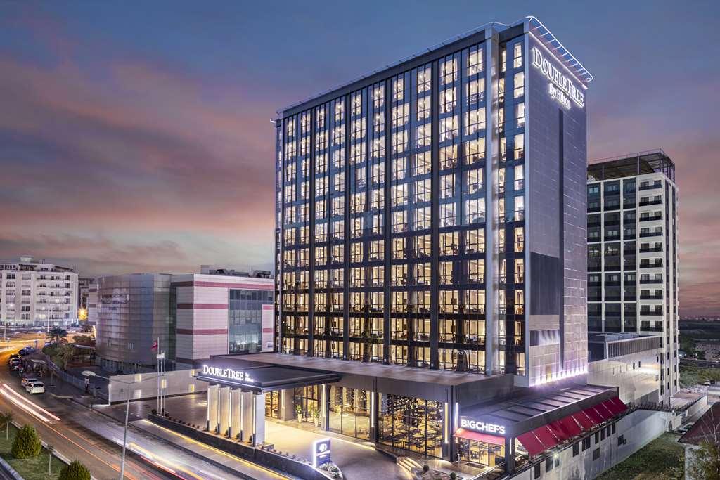Doubletree By Hilton Sanliurfa Sanlıurfa Exterior foto